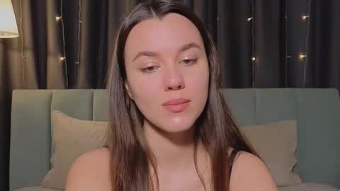 Im Mia.LOVELY PATTERNS 100  120  160  200 my toy buzzes from 2 tip online show from 03/23/26, 04:49