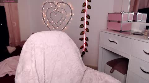 Hannah online show from 05/20/26, 02:29