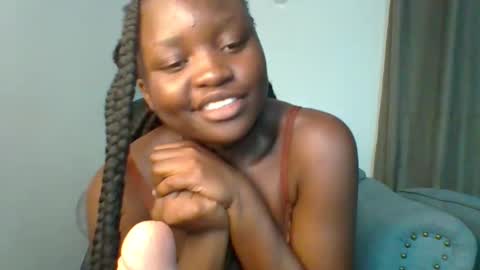 ESTHER NEEMA online show from 12/31/24, 07:20