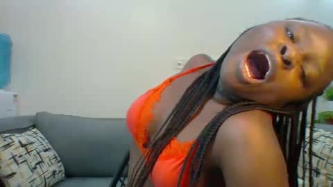 ESTHER NEEMA online show from 01/24/25, 05:10