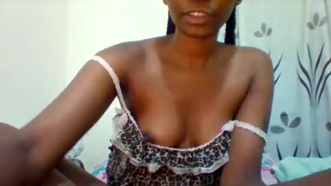 sweet_jovial online show from 10/14/25, 01:28
