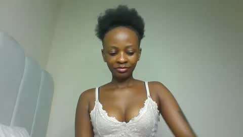 sweet_jovial online show from 05/18/26, 05:19