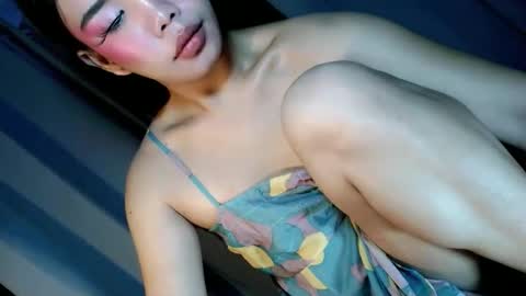 sweet_katrina69 online show from 12/03/25, 10:35