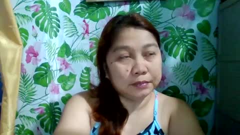 sweet_kayley online show from 12/19/24, 01:29