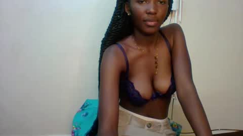 Snapshot of sweet_kcandy chatting on 05/26/26, 02:46 Sweet KCandy online show from 05/26/26, 02:46