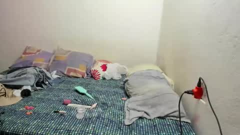 sweet_kitty_777 online show from 01/10/26, 05:42