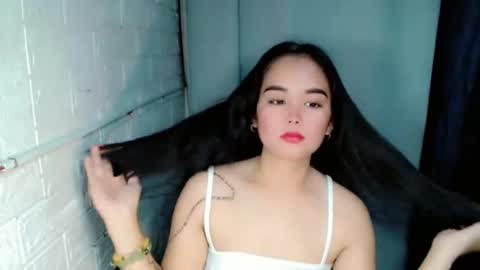 LAIKA online show from 12/21/25, 01:57