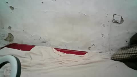 sweet_lilianah online show from 10/31/25, 05:08