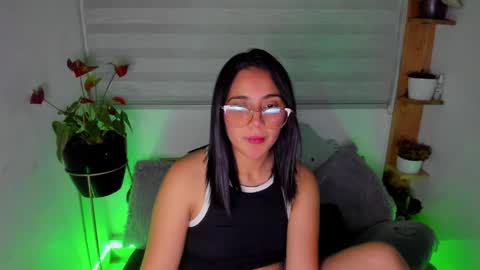 Lina online show from 05/14/26, 01:56