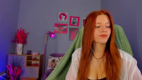 Snapshot of sweet_lottie chatting on 06/05/26, 09:04 sweet_lottie online show from 06/05/26, 09:04