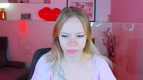 Lucy online show from 02/11/26, 06:07