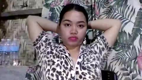 sweet_mae28xx online show from 12/03/25, 02:15