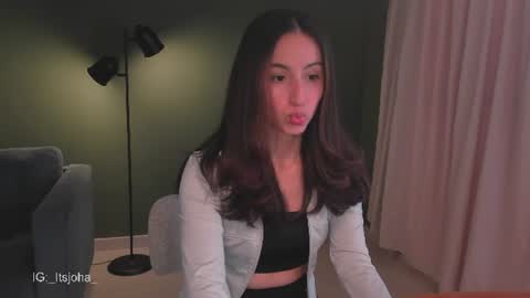 Snapshot of sweet_mara_cat chatting on 07/07/26, 05:39 Mor online show from 07/07/26, 05:39