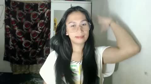 Marie online show from 03/24/26, 12:32