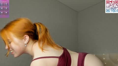 Mia online show from 11/23/25, 01:55