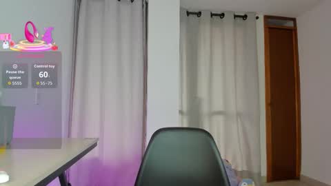 Snapshot of sweet_mia80 chatting on 02/01/26, 09:13 MIA online show from 02/01/26, 09:13