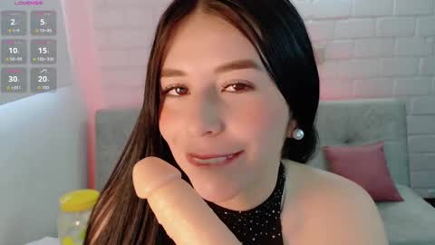 Sweet  Mia online show from 09/14/25, 12:37