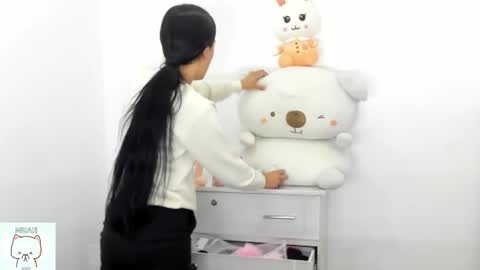 Nhaomy online show from 09/22/25, 07:38