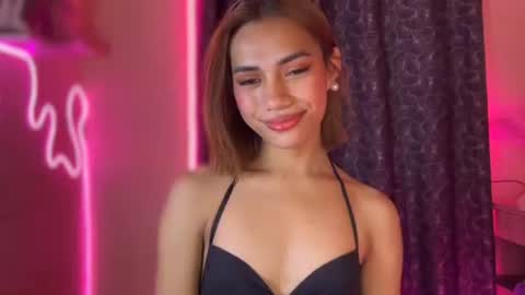 sweet_nikki03 online show from 10/07/25, 06:16