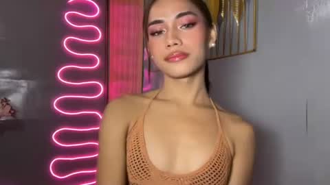 sweet_nikki03 online show from 05/03/26, 10:10