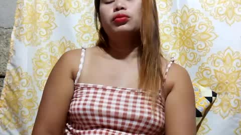 Snapshot of sweet_nina4uxx chatting on 07/15/26, 12:54 Nina online show from 07/15/26, 12:54