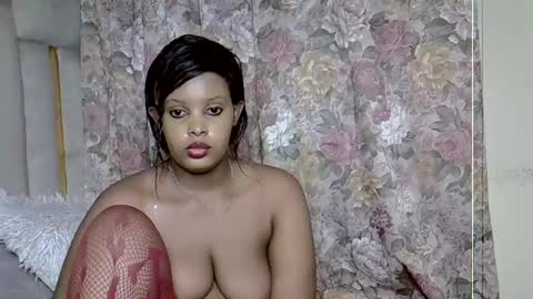 Snapshot of sweet_nipple1996 chatting on 10/21/25, 08:09 maya online show from 10/21/25, 08:09