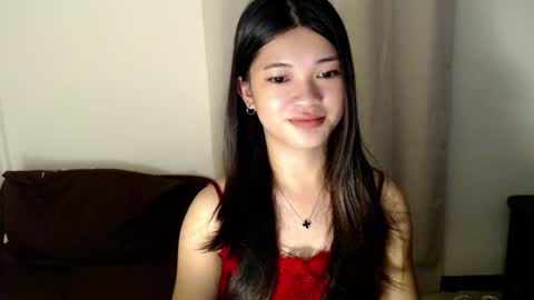 sweet_nylia online show from 08/05/26, 04:32
