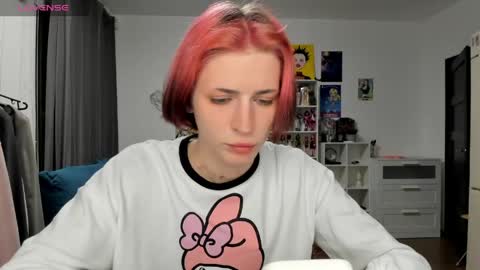 kira online show from 03/22/26, 06:33