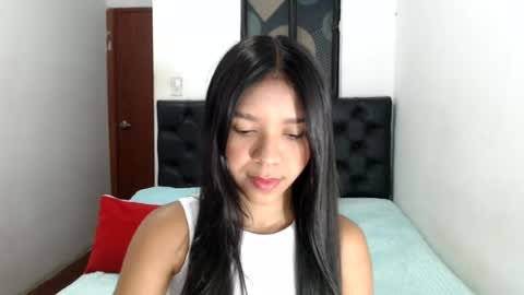 petite sweet online show from 07/13/26, 12:19
