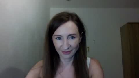 sweet_poeme online show from 07/05/26, 12:23