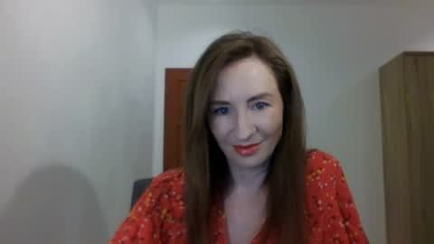 sweet_poeme online show from 07/06/26, 12:13