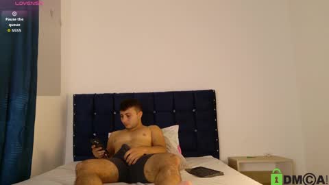 Snapshot of sweet_poisonx chatting on 05/17/26, 03:19 sweet_poisonx online show from 05/17/26, 03:19