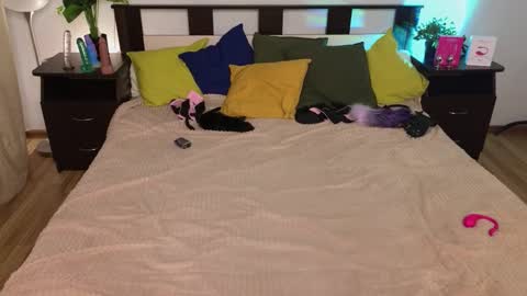 Tasya online show from 09/14/25, 02:54