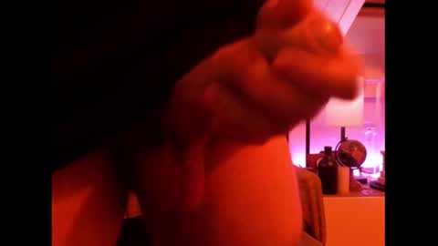 Snapshot of sweet_potato2 chatting on 09/22/25, 07:05 Sweet potato2 online show from 09/22/25, 07:05