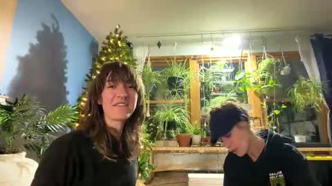 Ramona online show from 12/15/25, 02:49