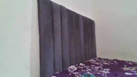 Snapshot of sweet_rayaxx chatting on 05/21/26, 10:00 raya online show from 05/21/26, 10:00
