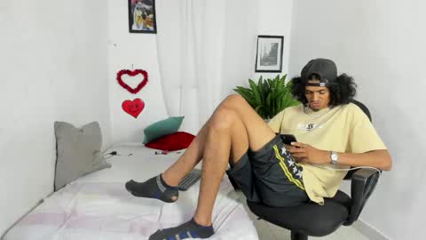 sweet_rose72 online show from 05/15/26, 10:50