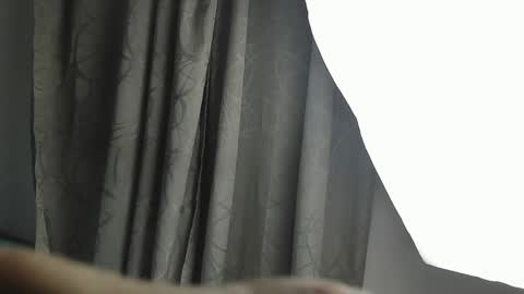 Snapshot of sweet_rose72 chatting on 06/05/26, 06:52 sweet_rose72 online show from 06/05/26, 06:52