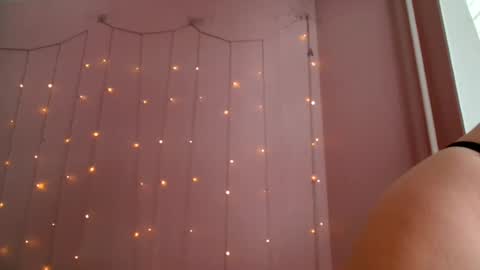 Snapshot of sweet_rosely chatting on 07/01/26, 04:14 Sweet Rosely online show from 07/01/26, 04:14