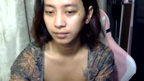 Snapshot of sweet_sammyyy chatting on 11/23/25, 11:43 Sammy online show from 11/23/25, 11:43