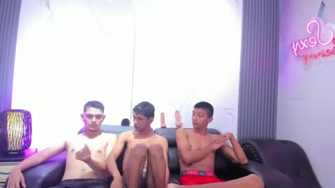 sweet_sexxxx online show from 05/02/26, 12:32