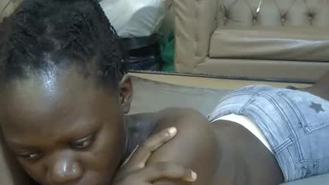 Sharon online show from 04/18/26, 10:19