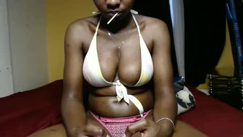 ellanah Tracie online show from 03/06/25, 09:14