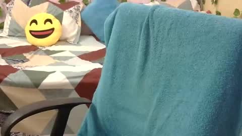 Snapshot of sweet_shivani chatting on 01/25/25, 12:05 sweet_shivani online show from 01/25/25, 12:05