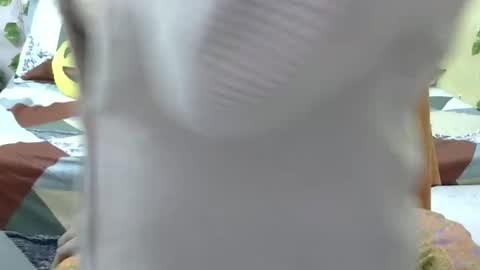 Snapshot of sweet_shivani chatting on 02/04/25, 03:44 sweet_shivani online show from 02/04/25, 03:44