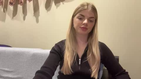 Mira online show from 09/16/25, 08:21