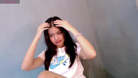 Leah online show from 12/09/24, 05:18