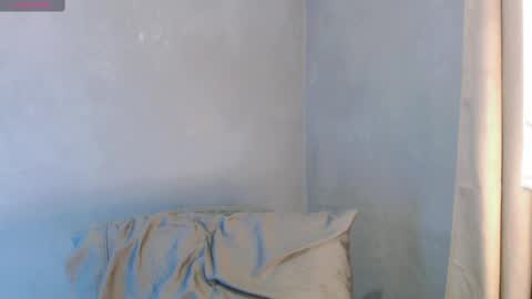 Leah online show from 02/18/25, 01:11