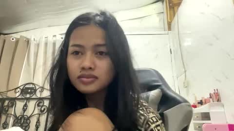 Leah online show from 04/29/26, 02:10
