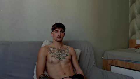 sweet_smith8 online show from 09/15/25, 06:57